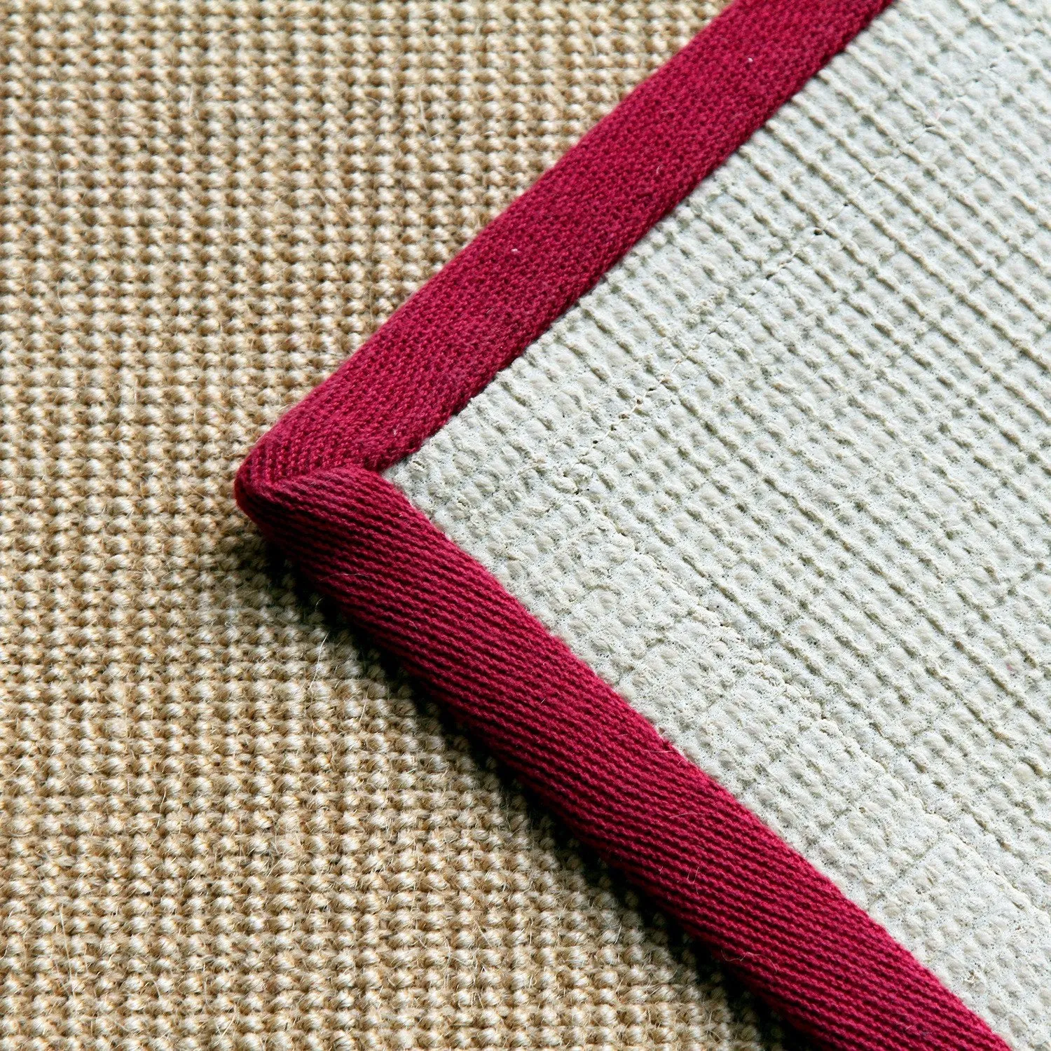 OnlyMat Eco-Friendly Jute Table Mat With Red Cotton Border