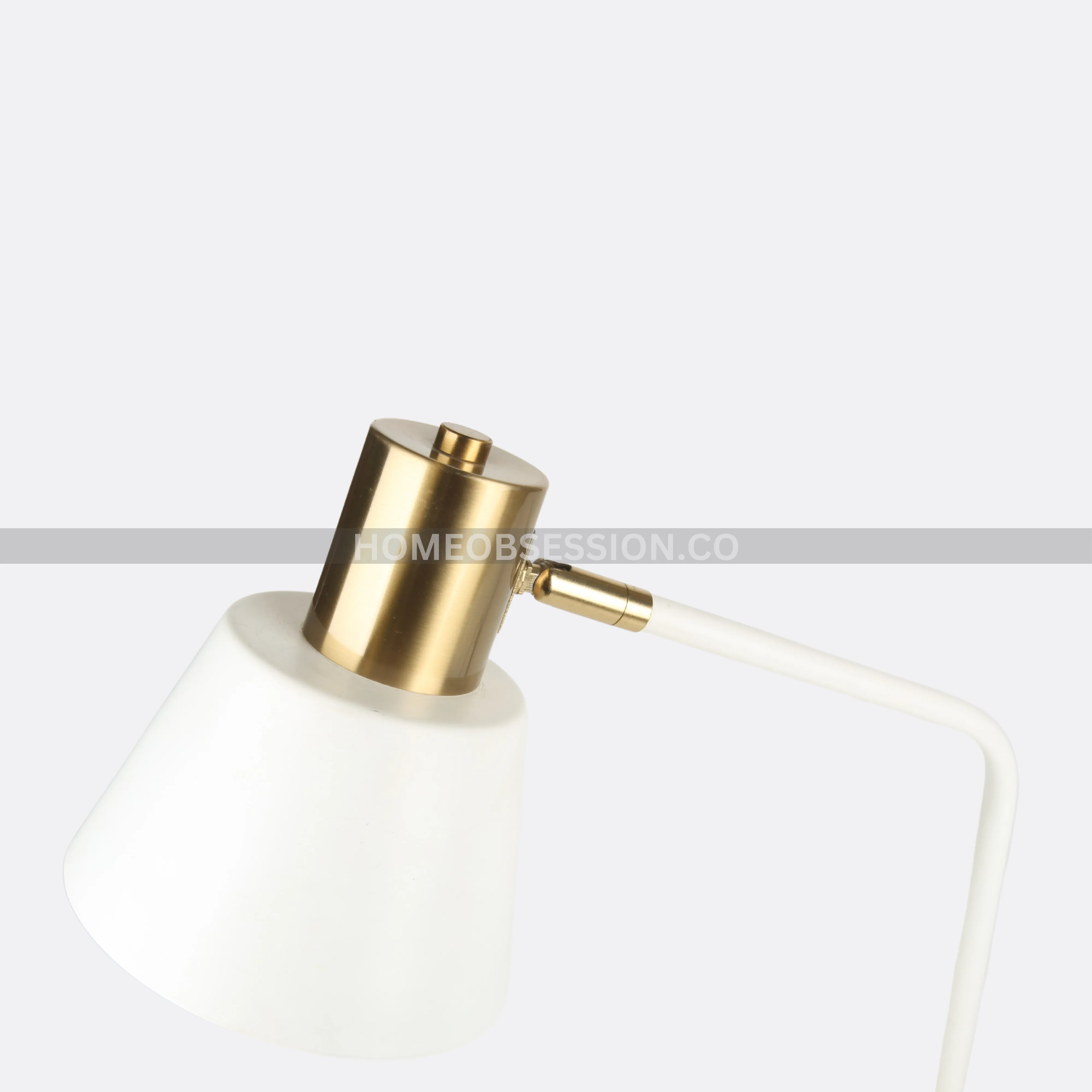 Pious Metallic Table Lamp