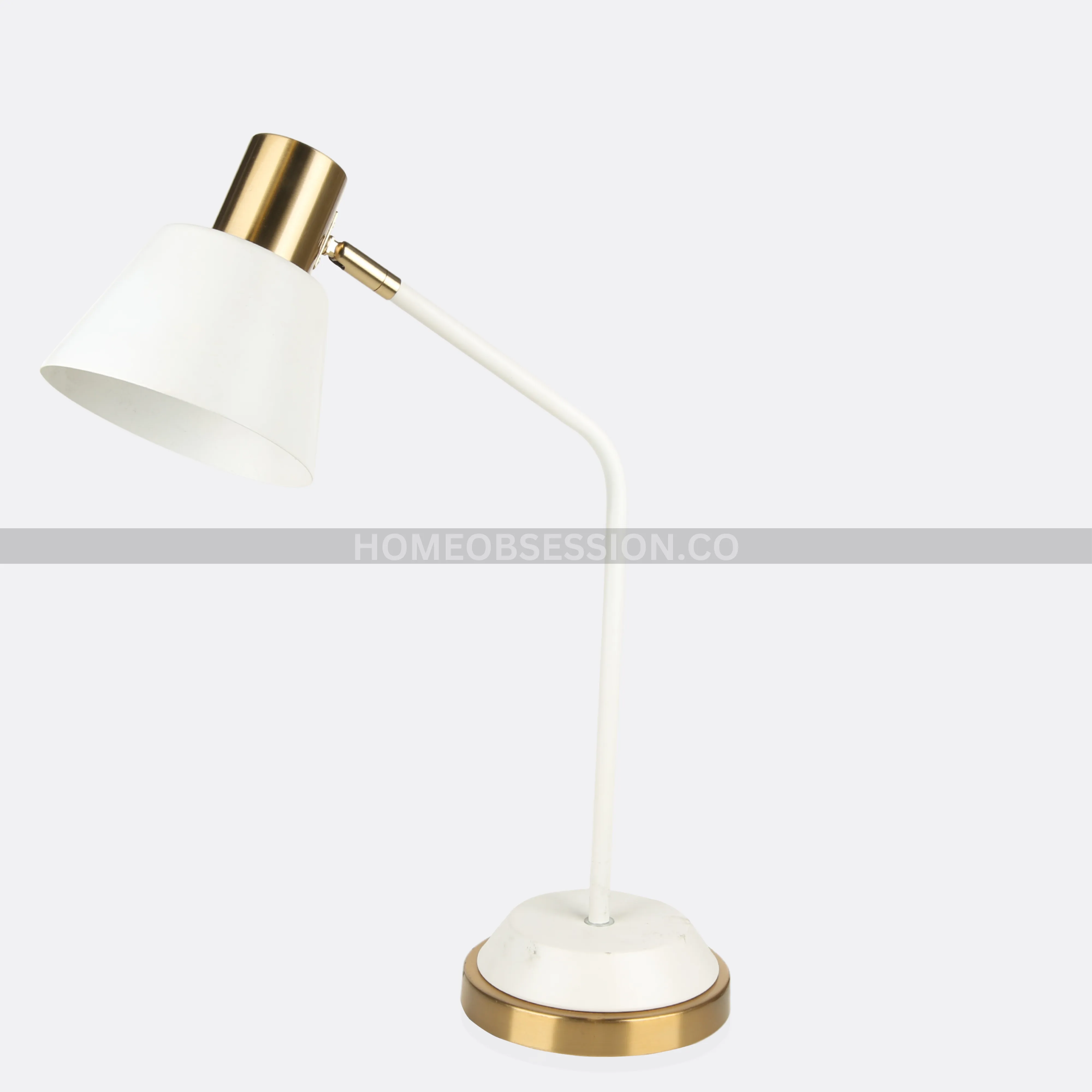 Pious Metallic Table Lamp